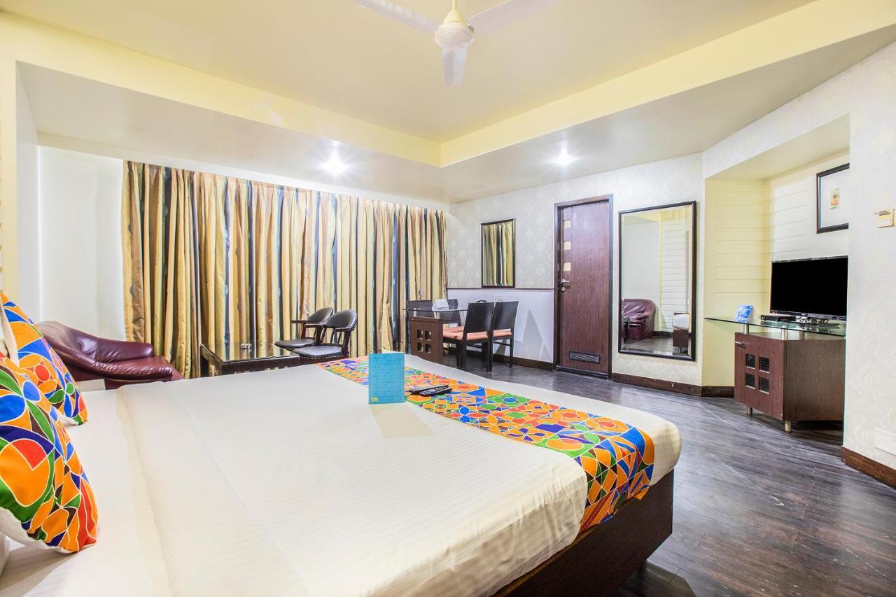 Fabhotel Savoy Suites Mumbai Airport Exterior photo